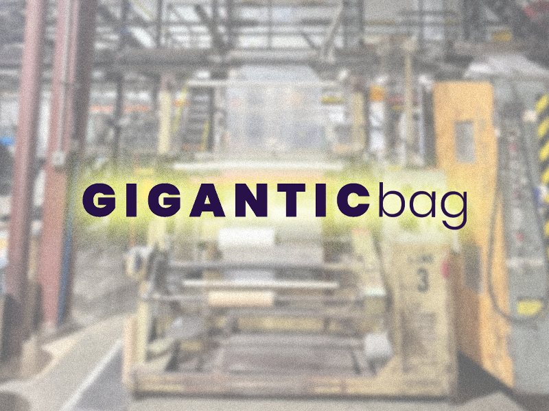 Gigantic-Bag-Hero